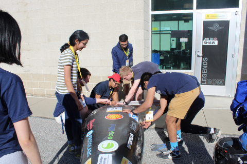 Eco Illini Tools and Outreach Event Team